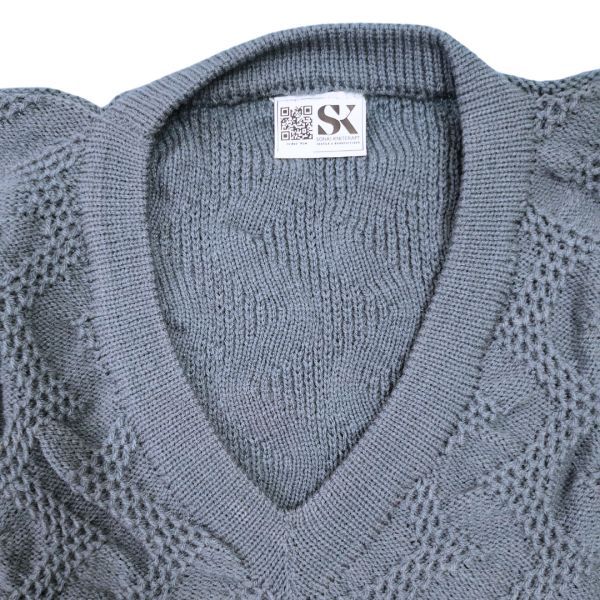 Solid Grey V-Neck Half Sleeve Vertical V Checkered Pattern Cotton Wool Sweater for Men